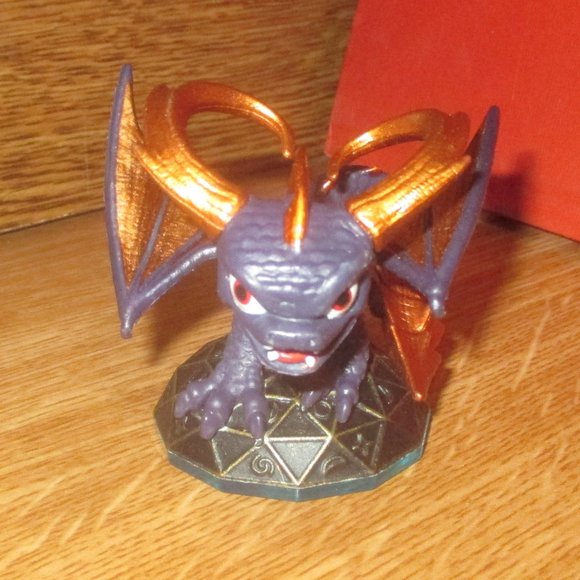 Spyro (Mega Ram Variant) from Skylanders: Swap Force (Series 3) Figures - Picture 1 of 4